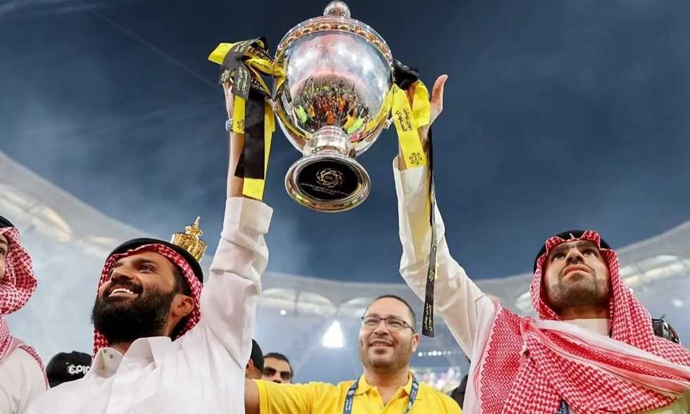 أنمار الحائلي ينسحب من الترشح لولاية جديدة لرئاسة اتحاد جدة