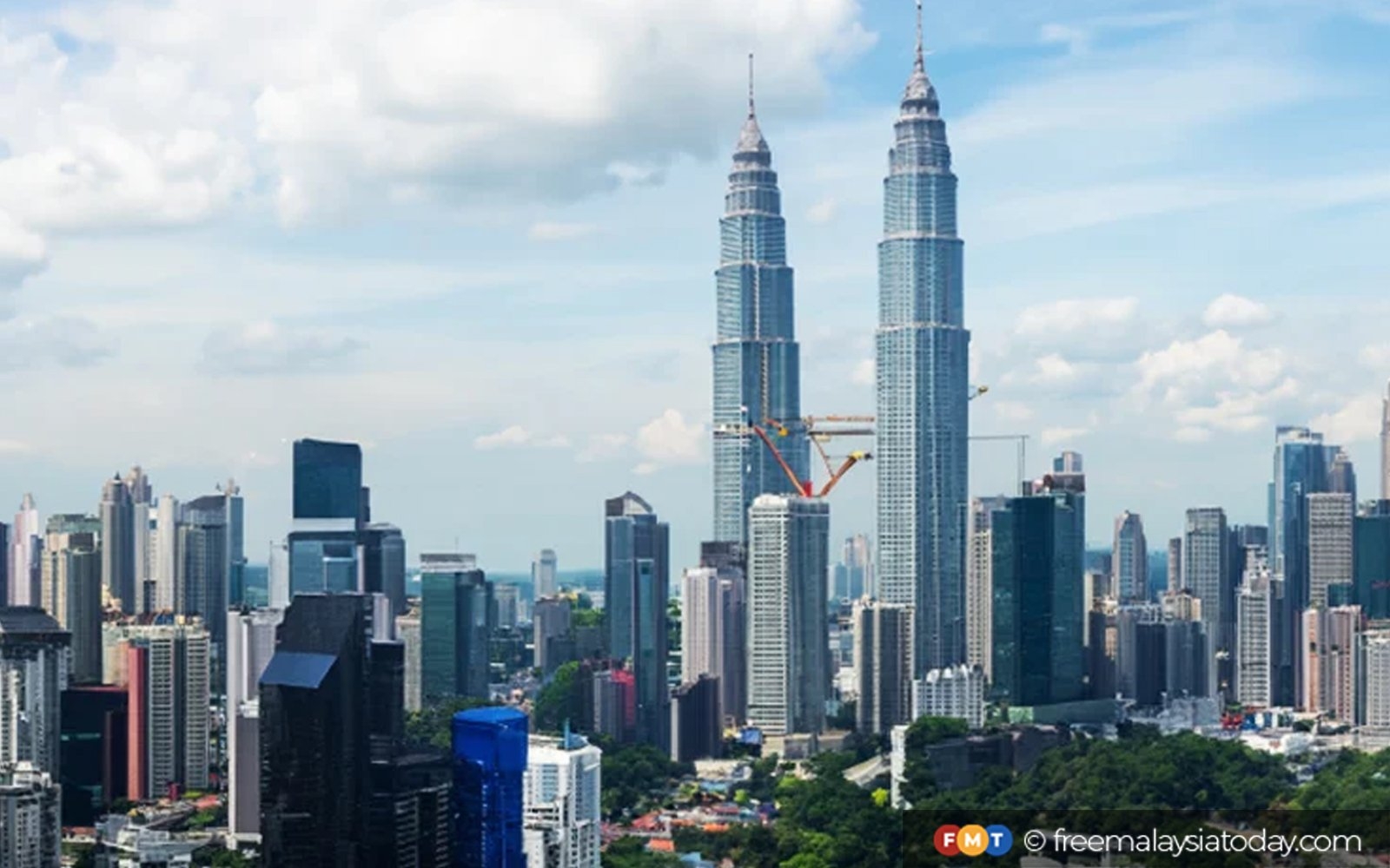 Debt reduction key to investor confidence, says Anwar