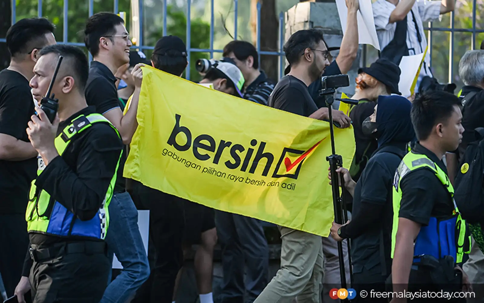 We didn't meet to back your protest, NGOs tell Hamzah