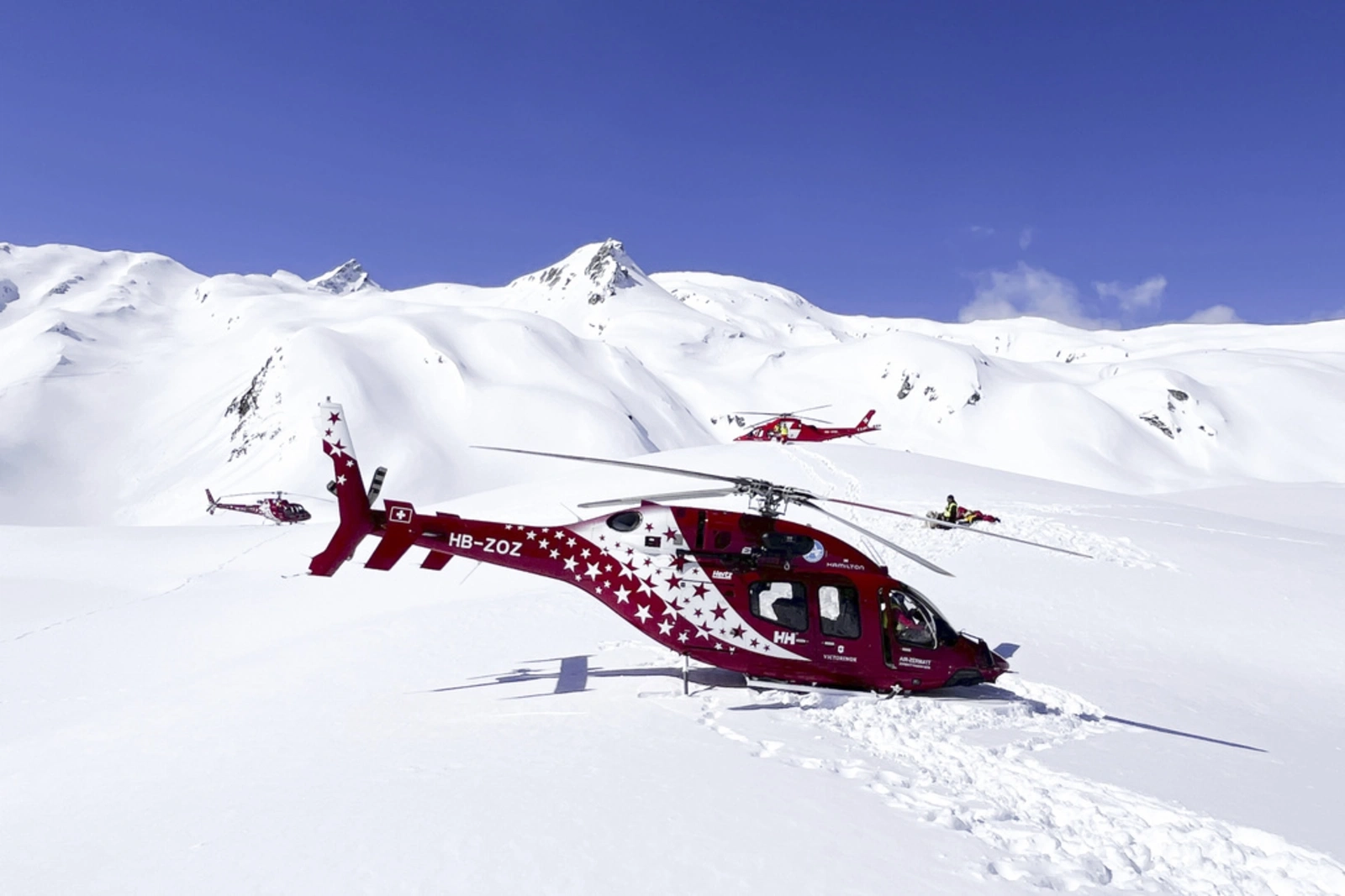 Army searches for missing man after glacier debris buries Swiss village