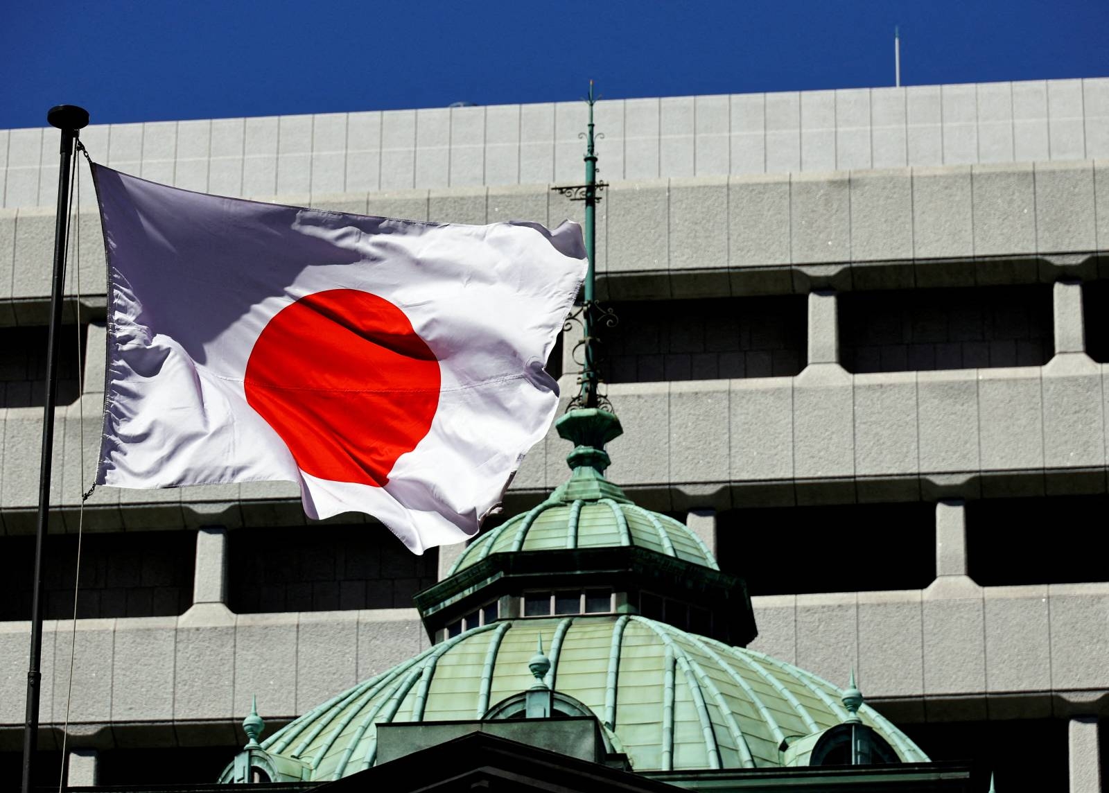 Yen slides ahead of Bank of Japan policy decision