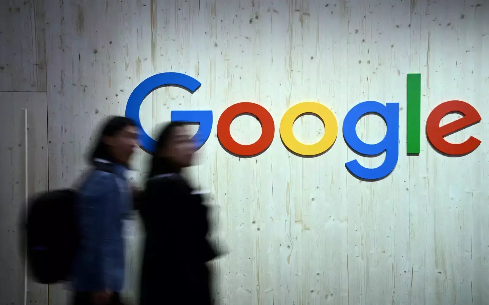 Google rejects app store age verification for online content