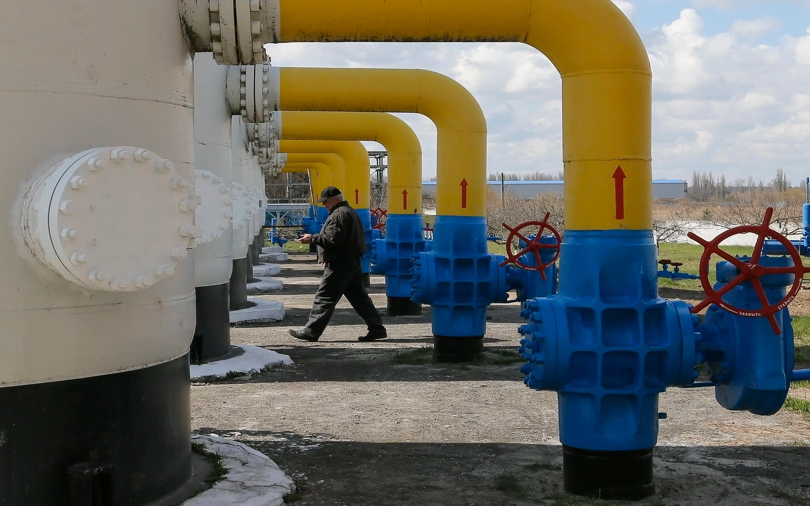 Thailand bids to join Alaska gas project before tariff talks