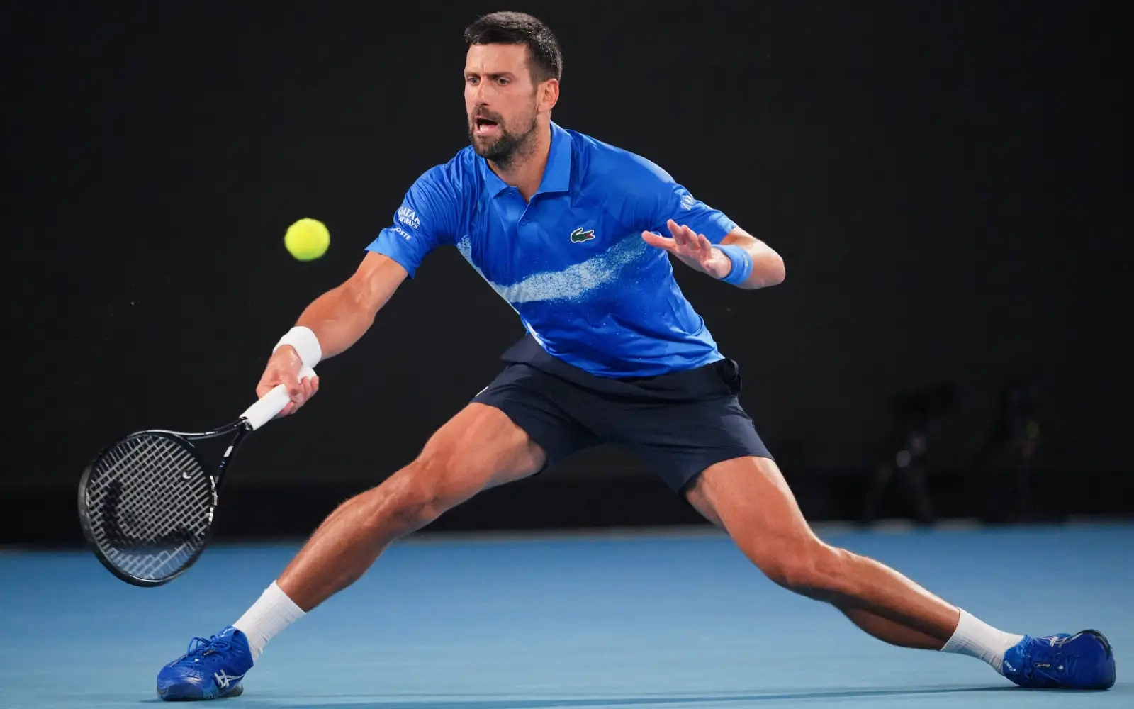 Djokovic eases into last 16 with 99th French Open win