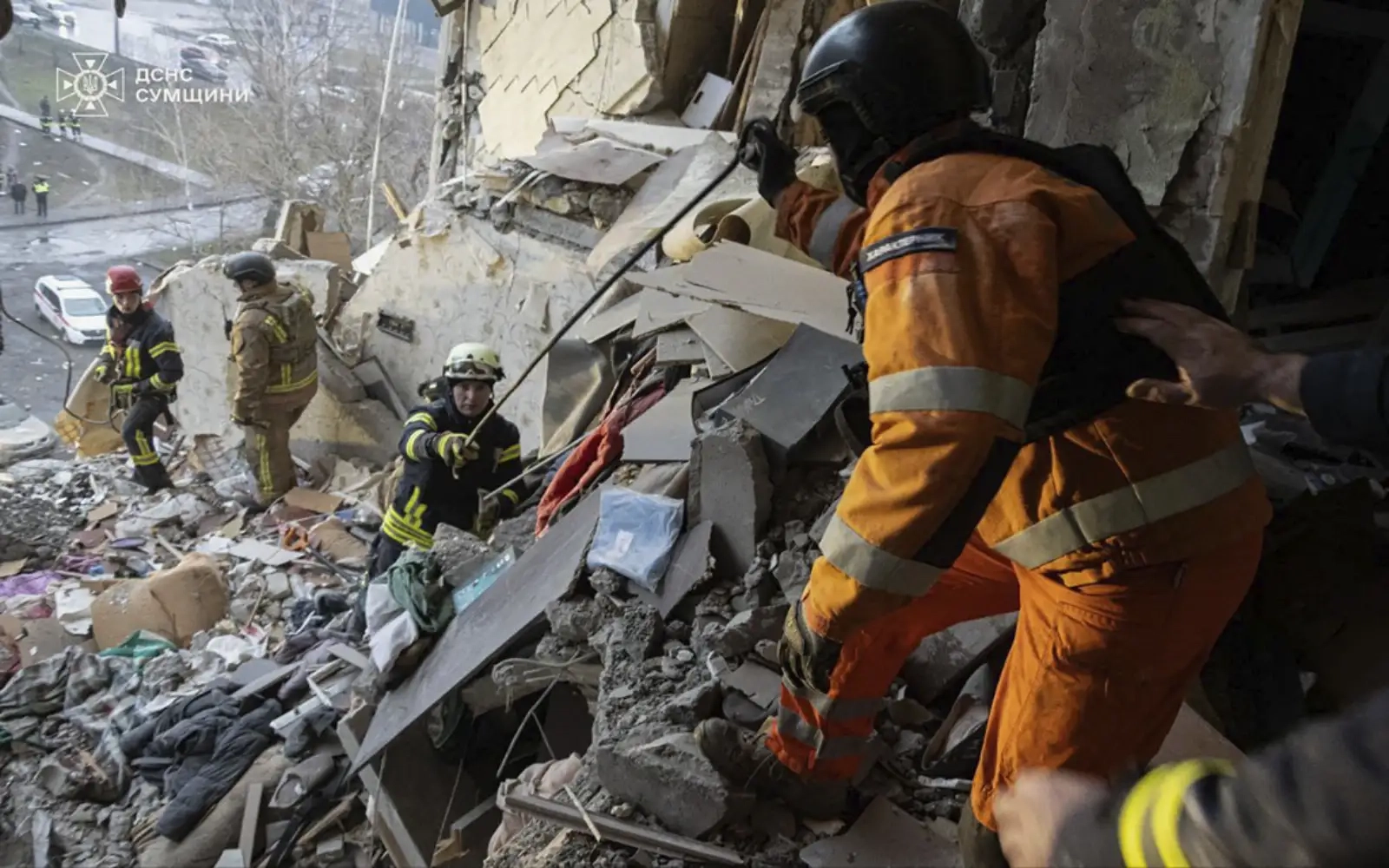 9 killed in Russian drone attack on Ukraine after talks