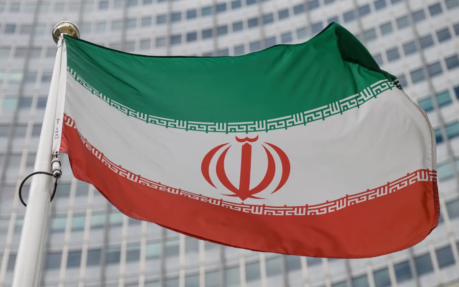 Germany, France, UK offer Iran talks over nuclear programme