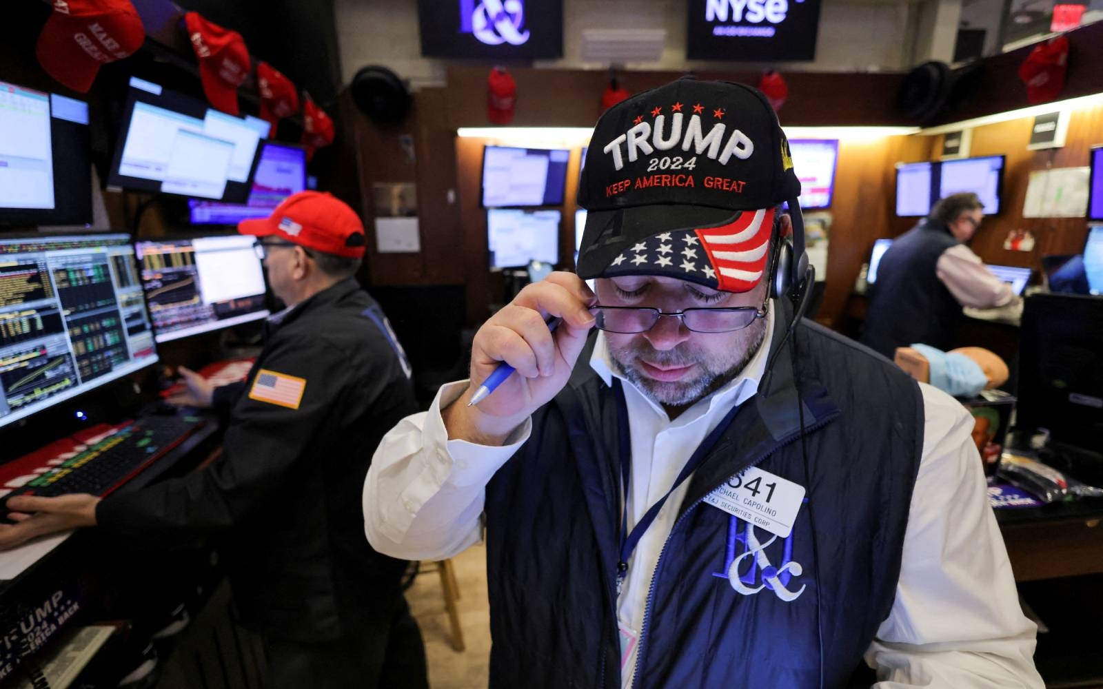 Wall Street futures down as Trump's tariffs stay put after latest court ruling