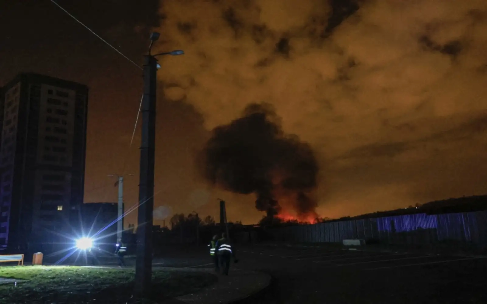 Russia launches major attack on Ukraine, killing 5