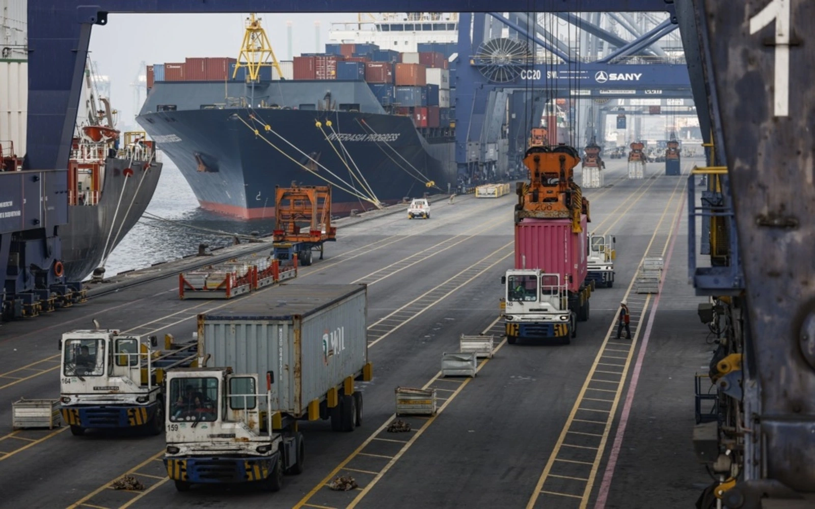Indonesia rolls out US$1.5bil stimulus package after growth slows