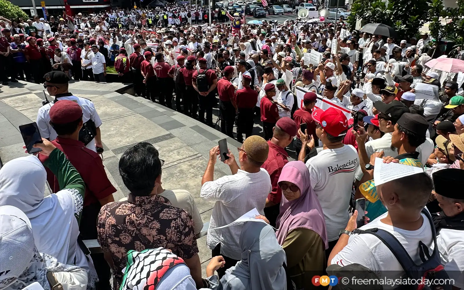 700 turn up for pro-Malay rally in KL