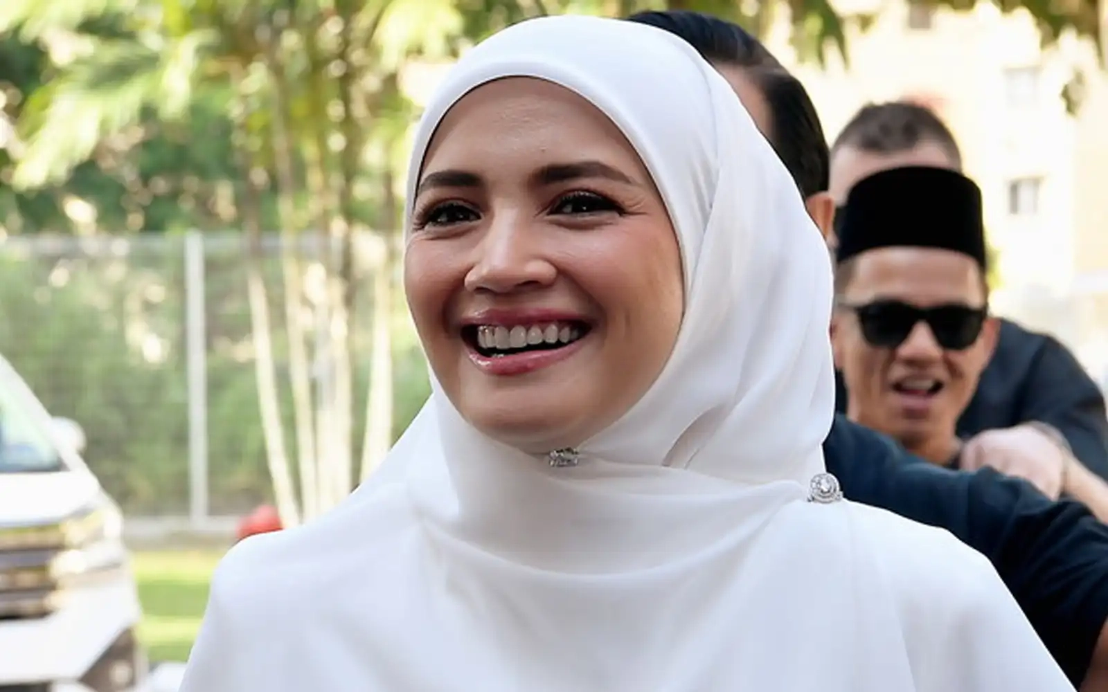 Tudung supplier sues actress Fazura, brother over RM4.65mil debt
