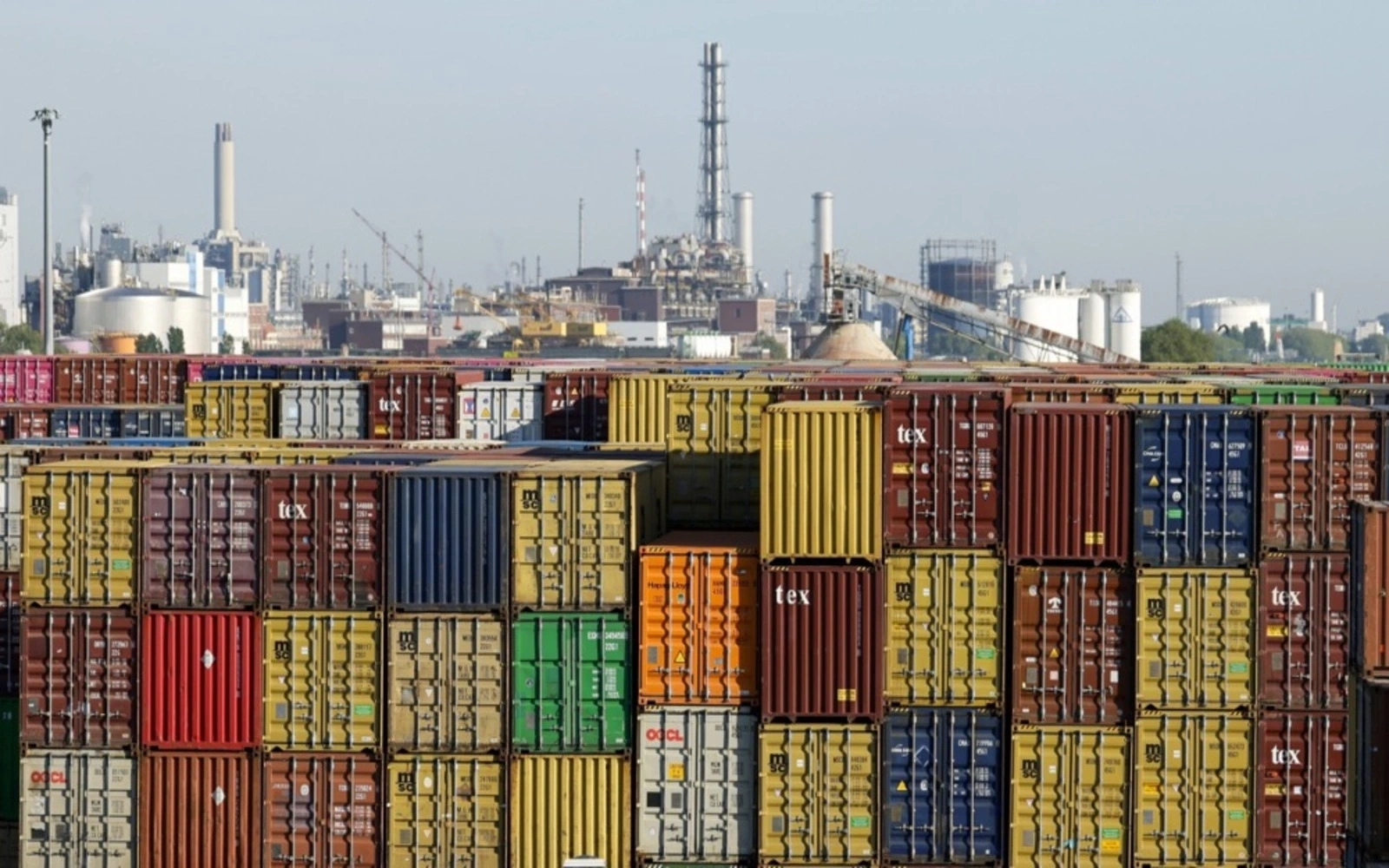 German economy expected to contract by 0.3% this year, says DIHK