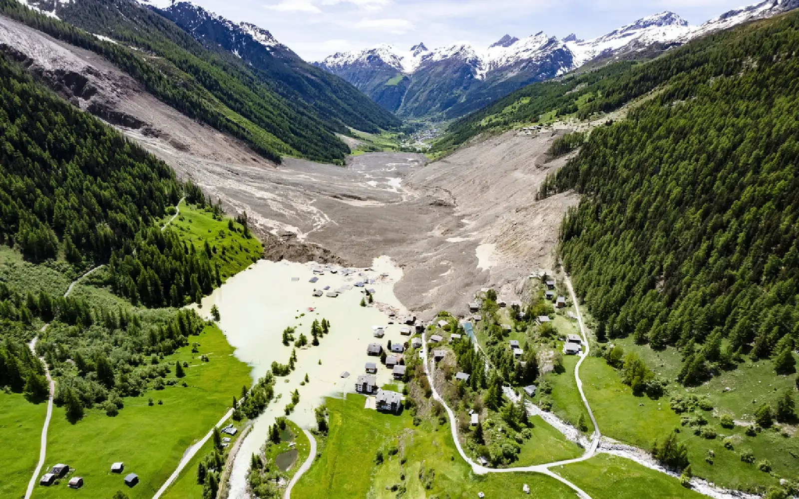 Flood risk threatens Swiss valley after glacier destroys village