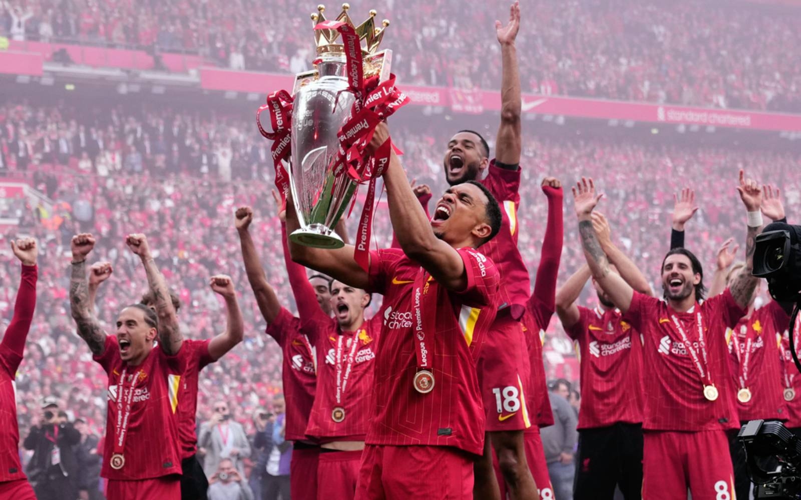 Alexander-Arnold bids tearful farewell after 20 years at Liverpool