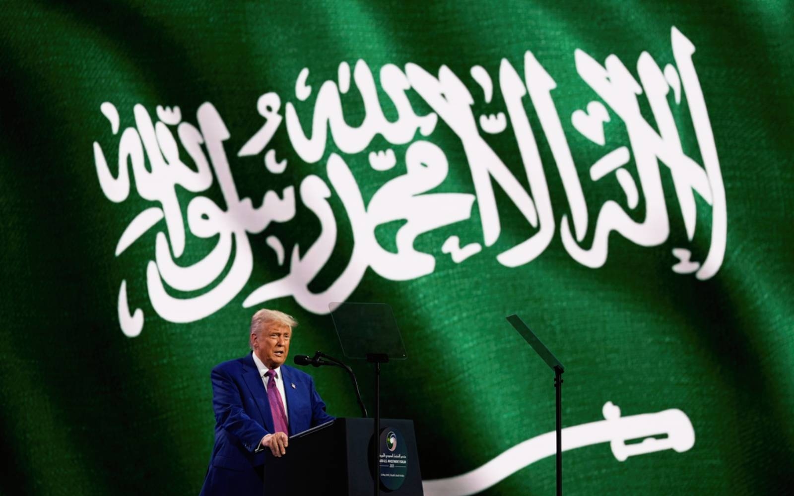S. Arabia invest big in US weapons, AI as Trump basks in welcome