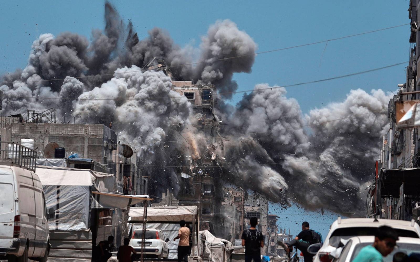 Qatar, Egypt say will intensify efforts to resume Gaza truce talks