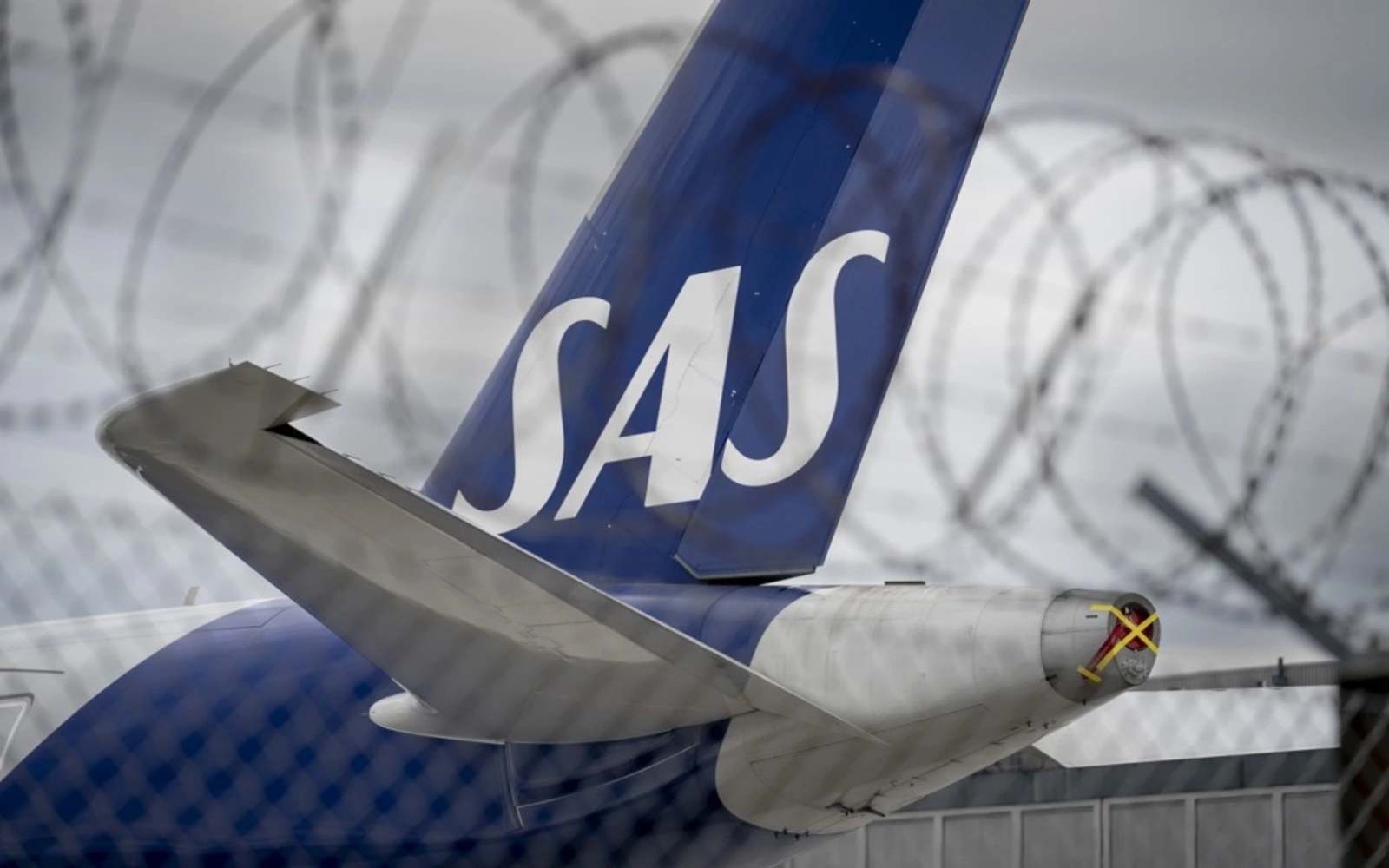 Air France-KLM looking to take controlling stake in SAS airline