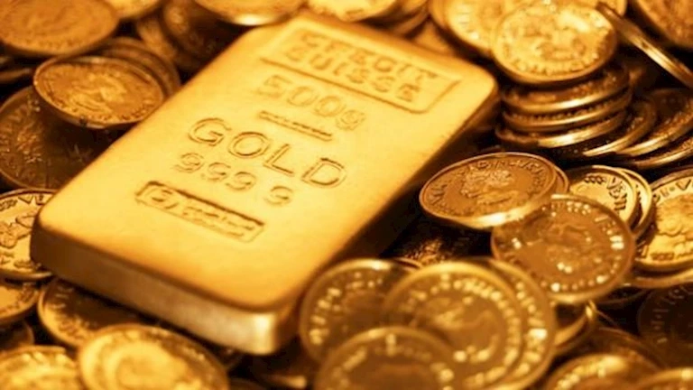 هبوط مفاجئ للذهب بعد وصوله إلى مستويات قياسية.. فما الأسباب؟