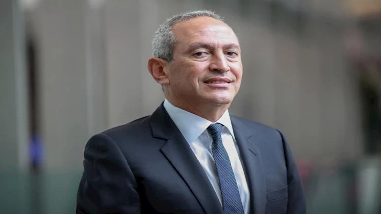 أصول عالقة بتريليونات الدولارات.. ناصف ساويرس يحذر من "أكبر احتيال في التاريخ"