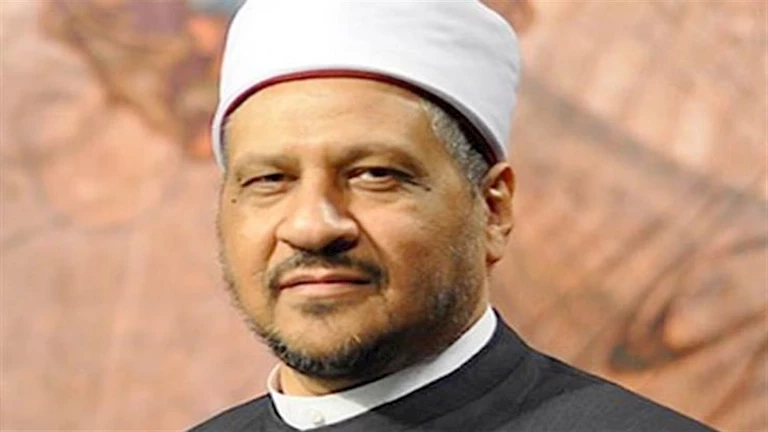 أصابني الحزن لعدم حصولي على تأشيرة الحج فهل عليَّ حَرَجٌ في هذا الحزن؟.. مجدي عاشور يرد