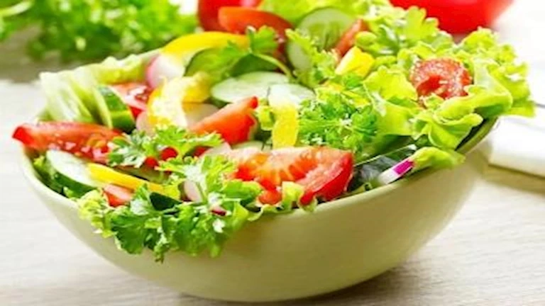 وداعا للأدوية.. أطعمة فعالة في إنقاص الوزن