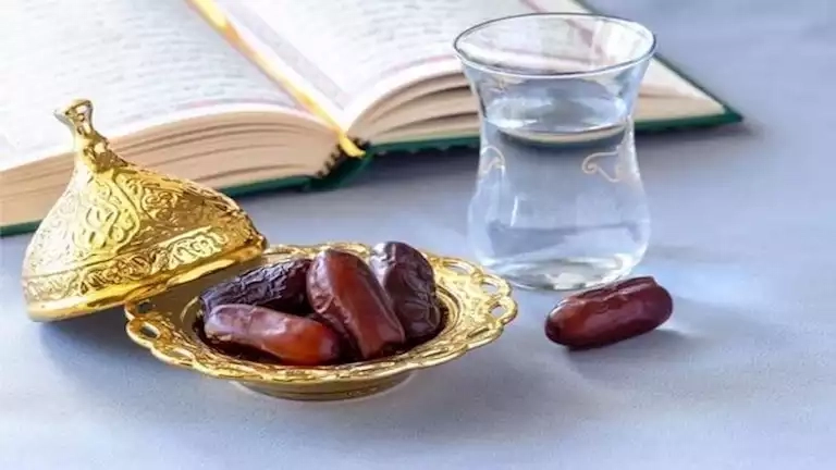 دراسة تكشف عن تأثير صيام رمضان الإيجابي على الصحة النفسية