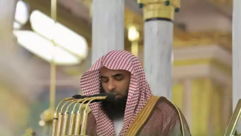 خطيب المسجد النبوي ينصح: أصلحوا عيوبكم وتجنبوا تتبع عيوب الآخرين لتفوزوا وتسلموا
