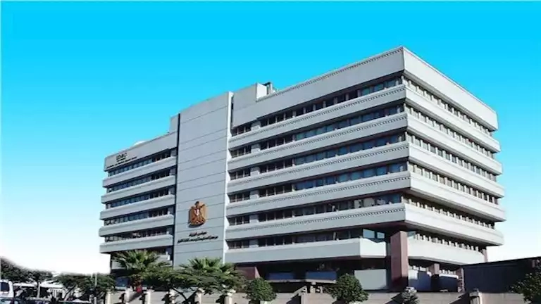 "معلومات الوزراء": تحويل السيارة للغاز يوفر 2270 جنيهًا شهريًا للمواطن
