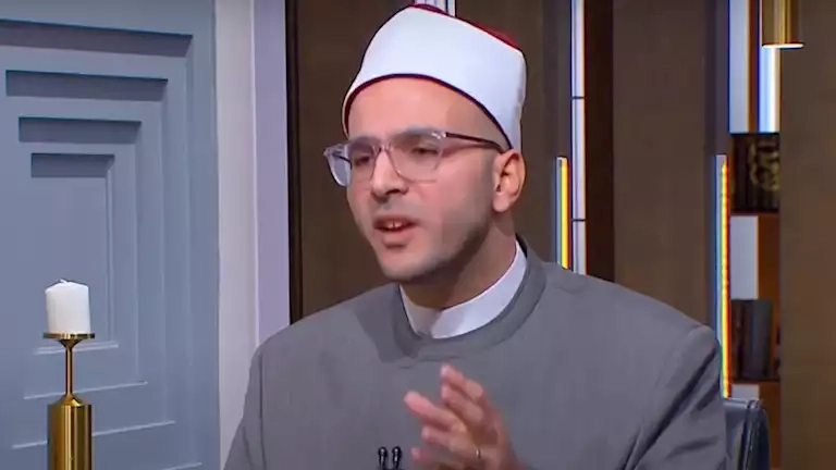 أمين الفتوى يوضح حكم ختم الصلاة الأذكار.. هل يكون جهرًا أم سرًا؟