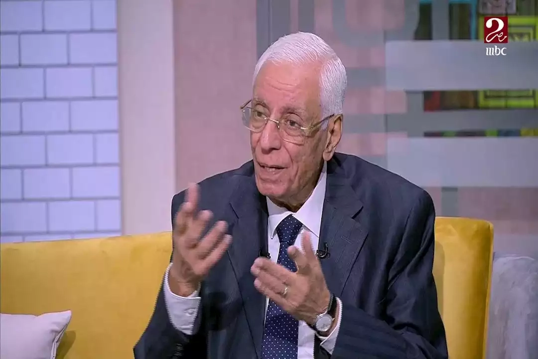 متى يتم استئصال الطحال؟.. حسام موافي يوضح