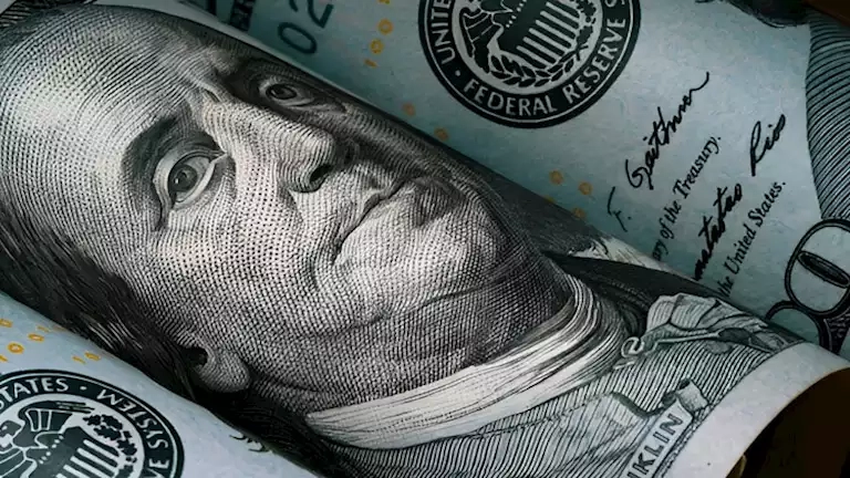 سعر الدولار اليوم في 10 بنوك ببداية تعاملات الأحد
