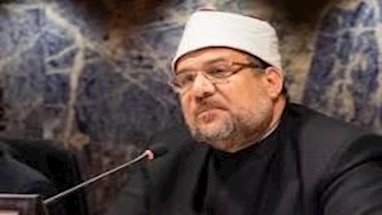 اجتماع الجمعة والعيد في يوم واحد.. توضيح مهم من وزير الأوقاف السابق