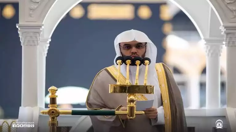 خطيب المسجد الحرام: الدعاء من أعظم أسباب التوفيق والنجاح