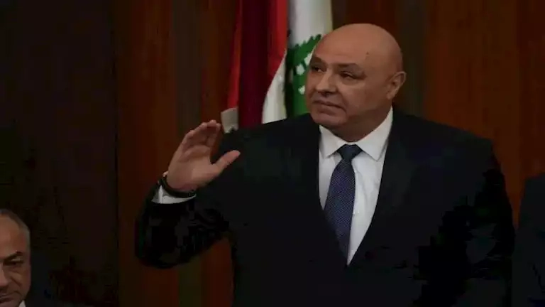 بعد تعهدها بـ20 مليون دولار لبيروت.. الرئيس اللبناني يزور العراق اليوم