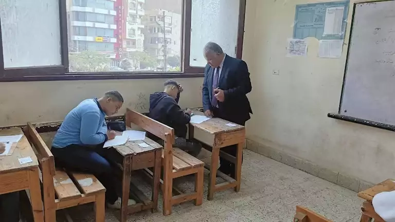 "تعليم القاهرة" تعلن جدول البث المباشر لمراجعات الشهادة الإعدادية بنظام البوكليت