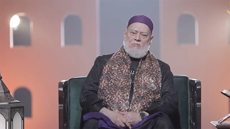 علي جمعة: في القرن الـ 19 كانت المرأة المدخنة يكتب لها الدخان في النفقة.. وتحريمه من 25 سنة فقط