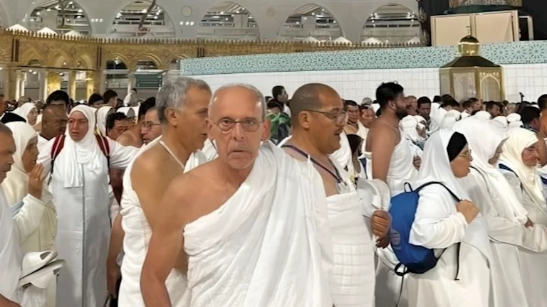 حقيقة إسلام مدرب الزمالك الأسبق.. ما القصة؟