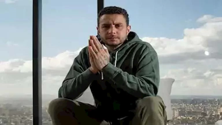 بهذه الطريقة.. أحمد الفيشاوي يشوق جمهوره لأحدث أعماله السينمائية