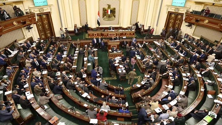 30 ألف جنيه "فردي" و306 آلاف "قائمة".. شروط الترشح لـ"النواب" و"الشيوخ"