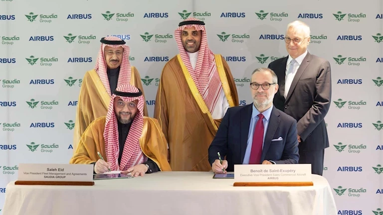 السعودية توقع صفقة مع إيرباص لشراء 20 طائرة عريضة البدن