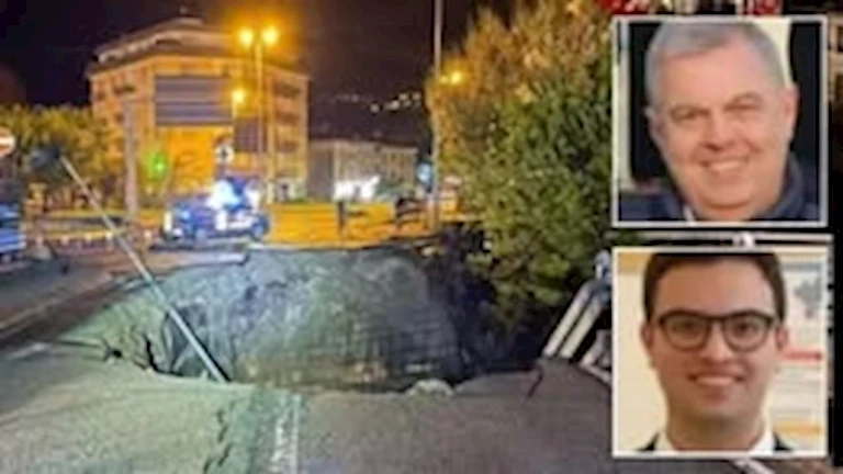 الأرض تبتلع رجلا وابنه بشكل صادم وتنهي حياتهما في إيطاليا.. هذا ما حدث