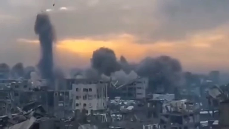 بعد مشهد تطاير فلسطينيين في الهواء.. أسلحة محرّمة استخدمتها إسرائيل لقصف غزة