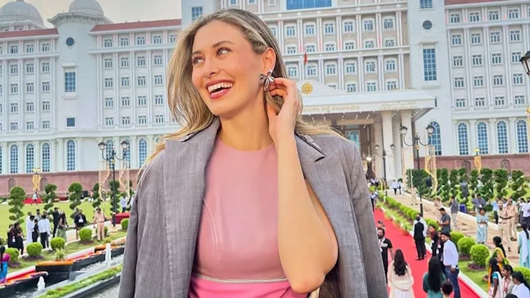 جميلة وساحرة.. 10 صور ندى كوسا خطفت الأنظار في فعاليات مسابقة ملكة جمال العالم