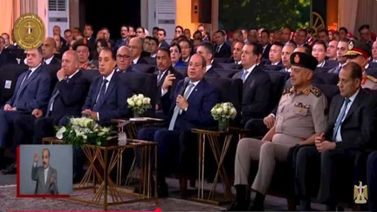 "هخاطب الدولة للسيطرة".. السيسي للصيادين: تعاونوا معنا لزيادة الإنتاج