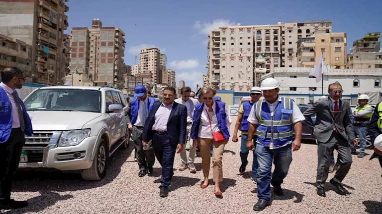 وفد وزارة التخطيط والتعاون يتفقد مشروعات الشراكة بمحافظة الإسكندرية