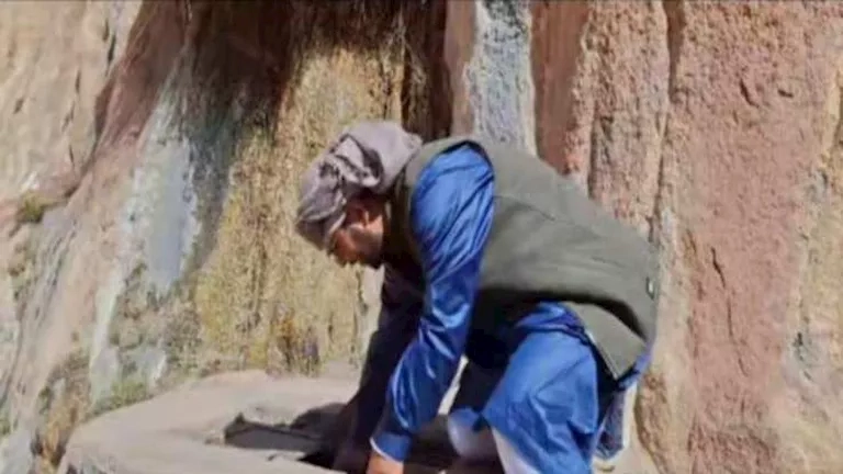 ثلاجة طبيعية في قلب الصحراء.. حكاية "عين شكية" بسانت كاترين