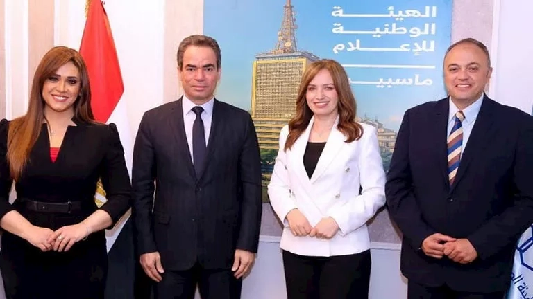 انطلاق برنامج "العالم غدًا" على القناة الأولى قريبًا -تفاصيل