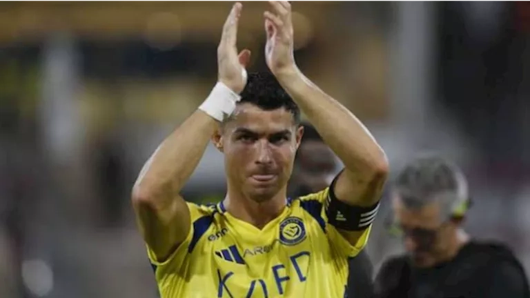 رئيس نادي الهلال يحسم جدل التعاقد مع رونالدو في كأس العالم للأندية