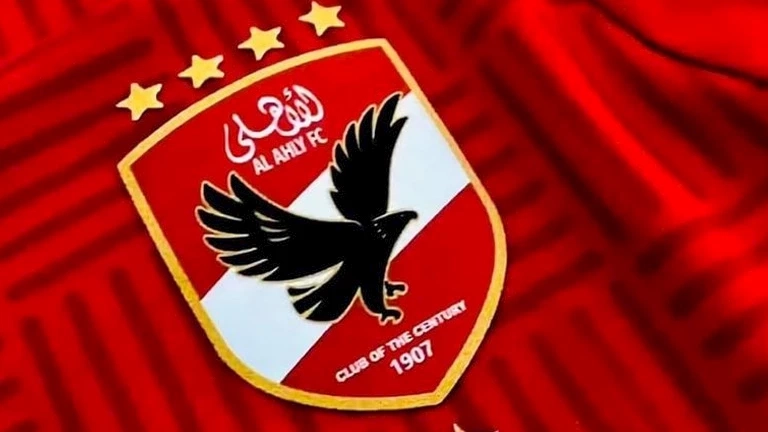 "اتفقت مع الخطيب".. مباراة ودية منتظرة بين الأهلي وأحد أندية شمال أفريقيا