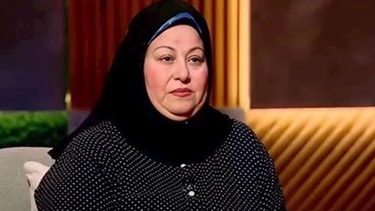 الفنانة ناني سعد الدين تكشف: "أخويا مات بالجلطة بسبب الزمالك"
